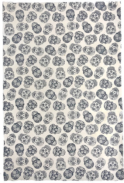 Wrap-Skulls Black On Natural