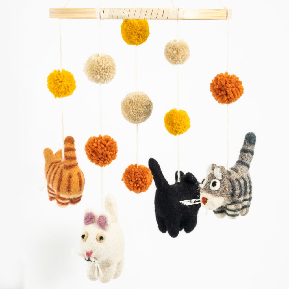 Mobile-Felt Cats